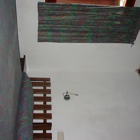 Pequena Casa En La Playa De בית נופש